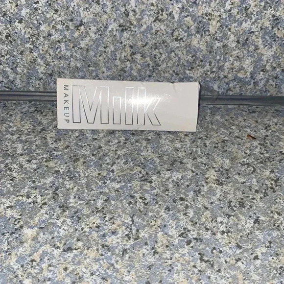 Milk Kush Lip Glaze - Picture 3 of 5